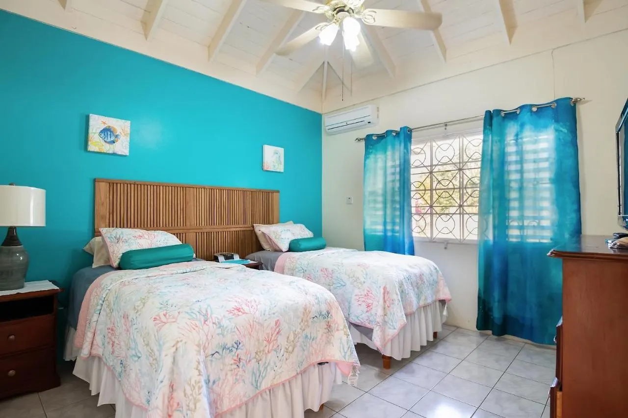 Yancey Largo Villa With Private Pool Montego Bay